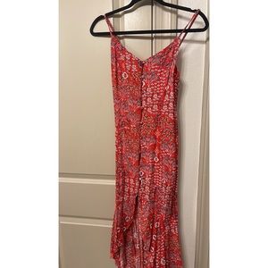 Red floral flowing dress xs